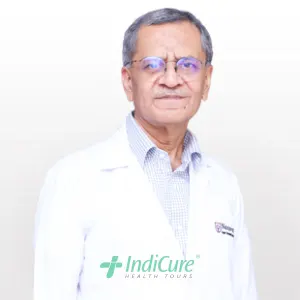 Dr. Manohar Shaan